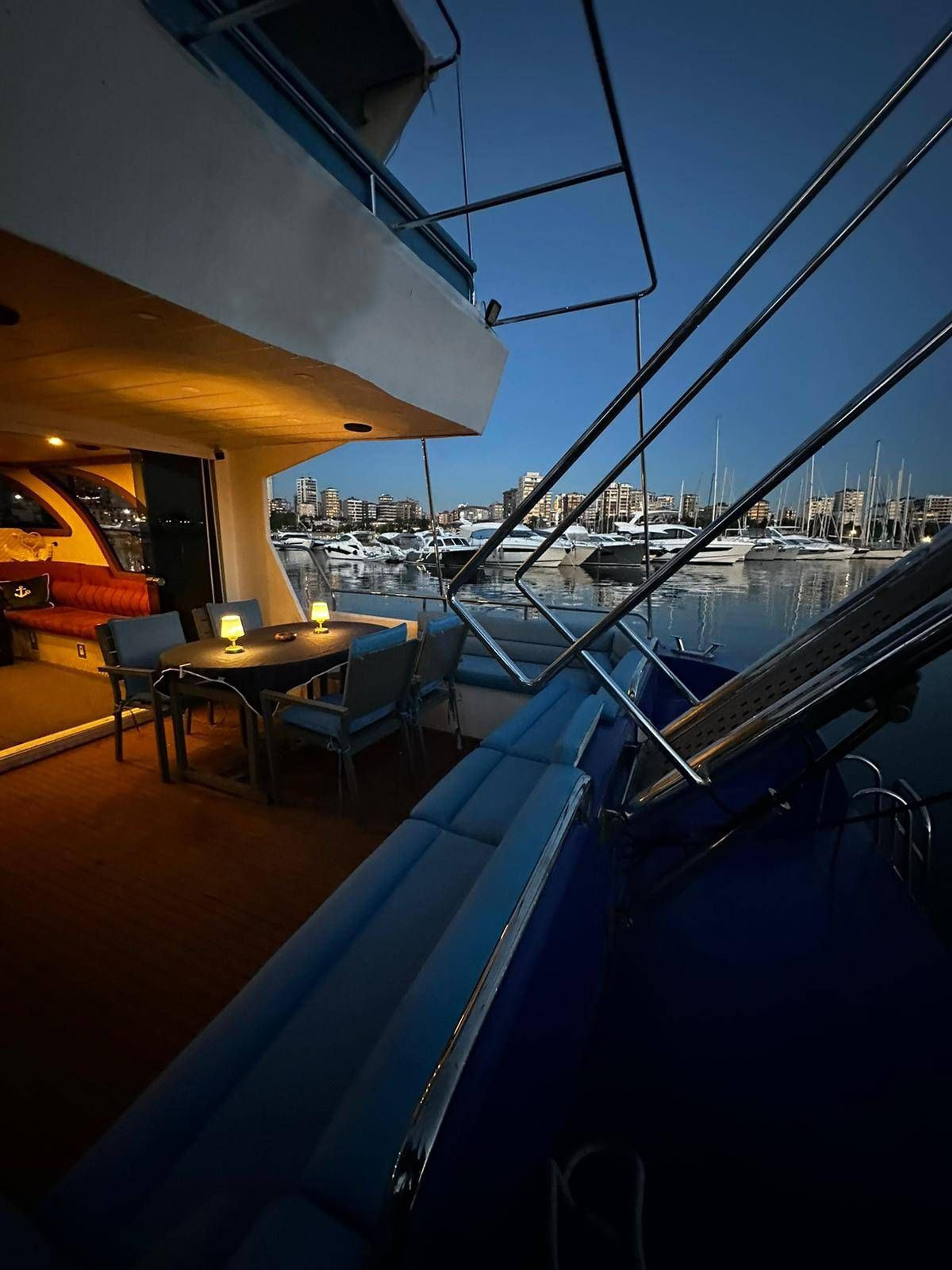 Kiralık Yacht 12m Motoryat - 570 - photo 7