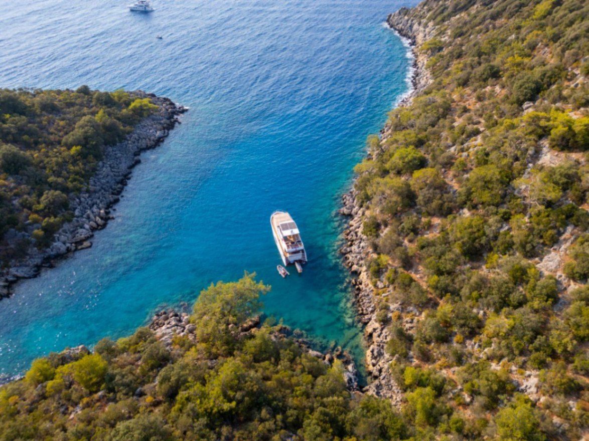 Özel yapım 18m Motoryat