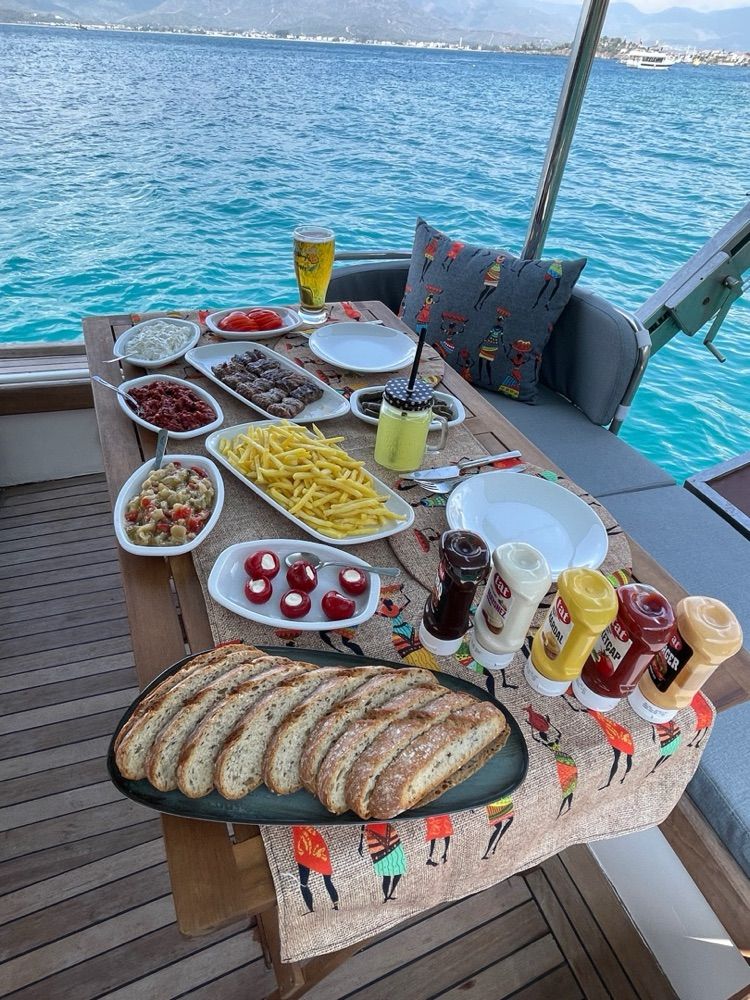 Özel yapım 10m Motoryat