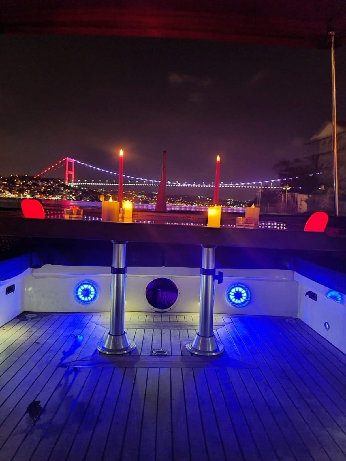 Özel yapım 11m Motoryat