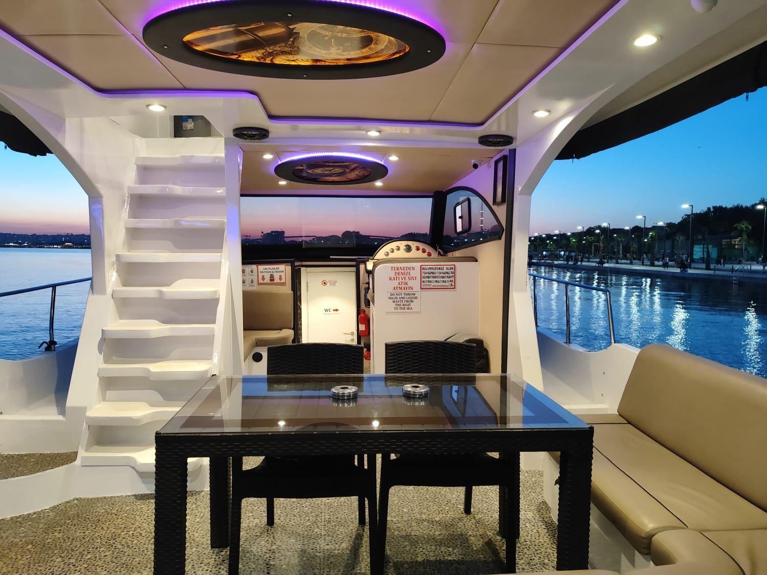 Rental Custom made 12.5m Motor Yacht - 466-5