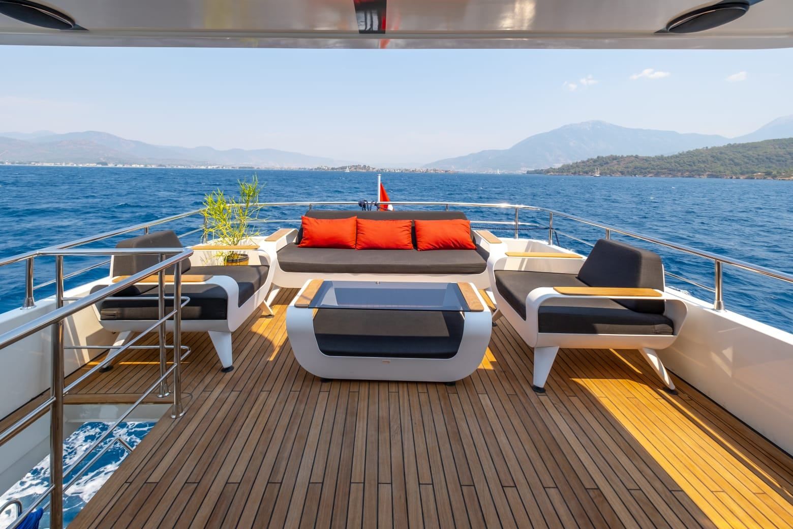 Özel yapım 18m Motoryat