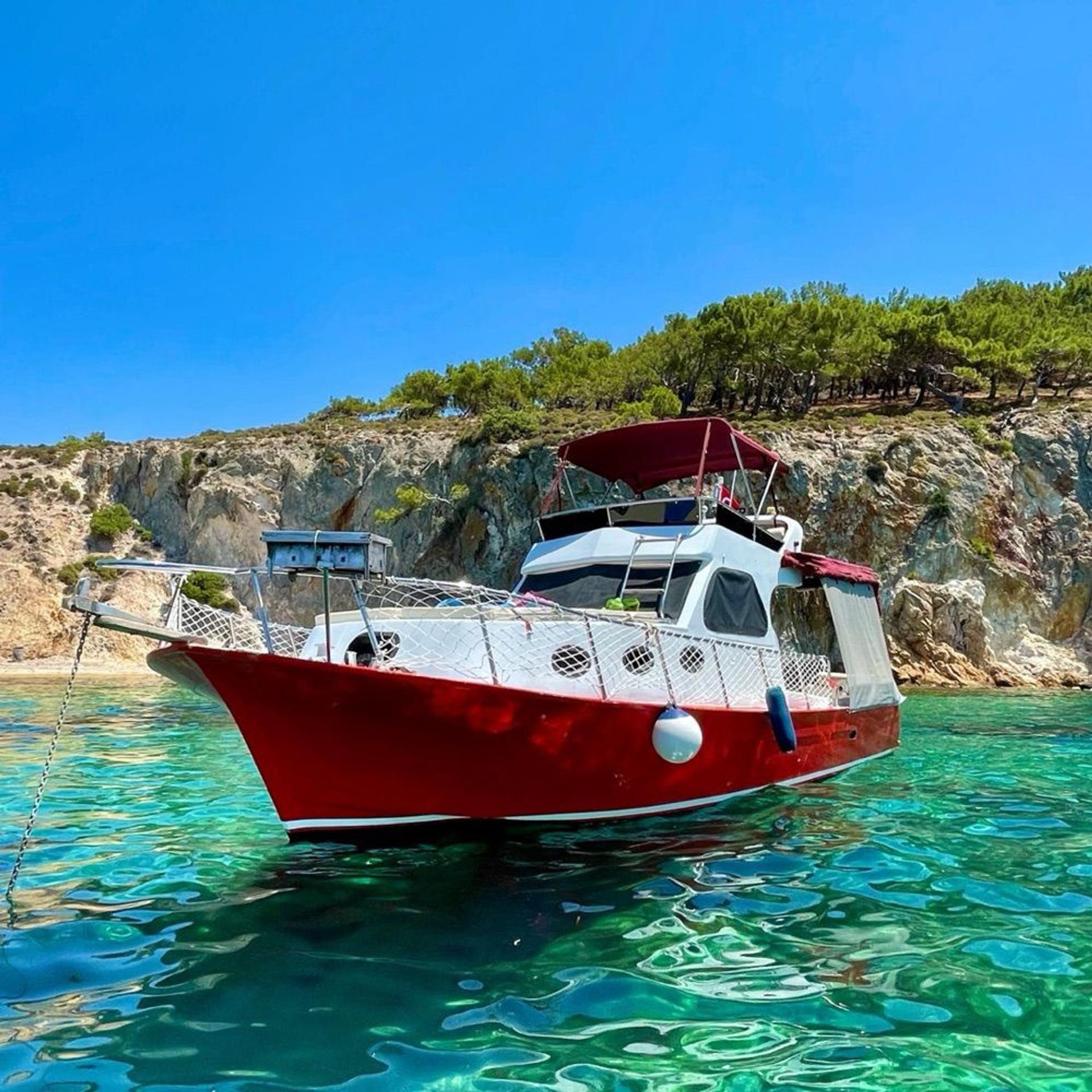 Rental Custom made 10m Motor Yacht - 612 - photo 2
