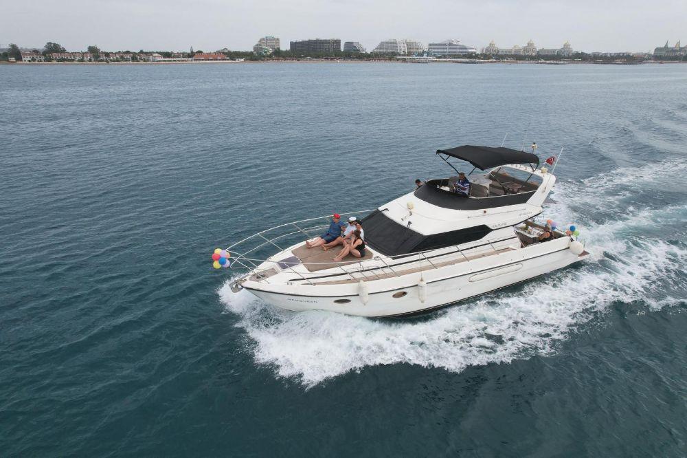 Rental Eurocraft 13m Motor Yacht - 566-25