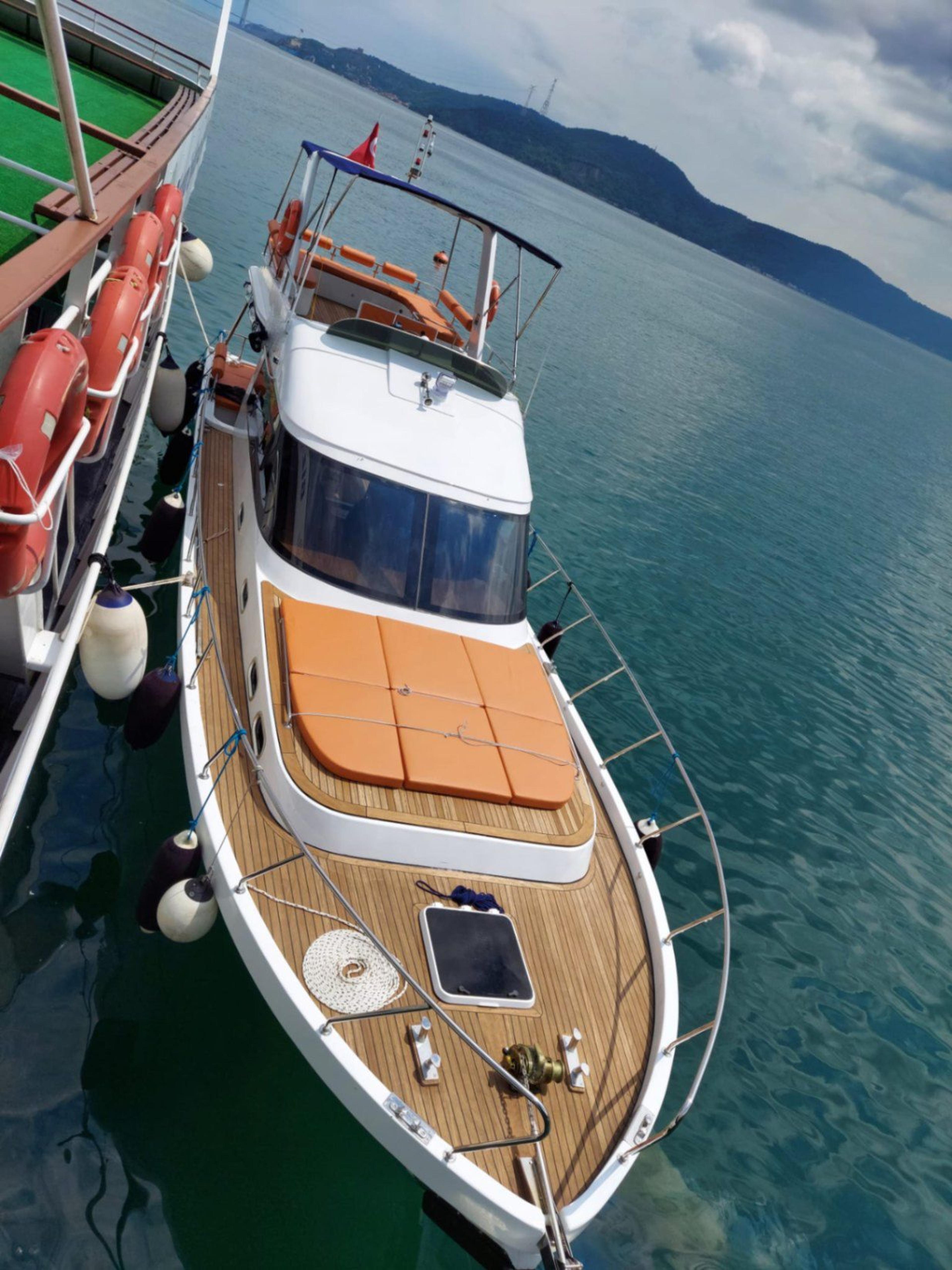 Kiralık Özel yapım 14m Motoryat - 30 - photo 2