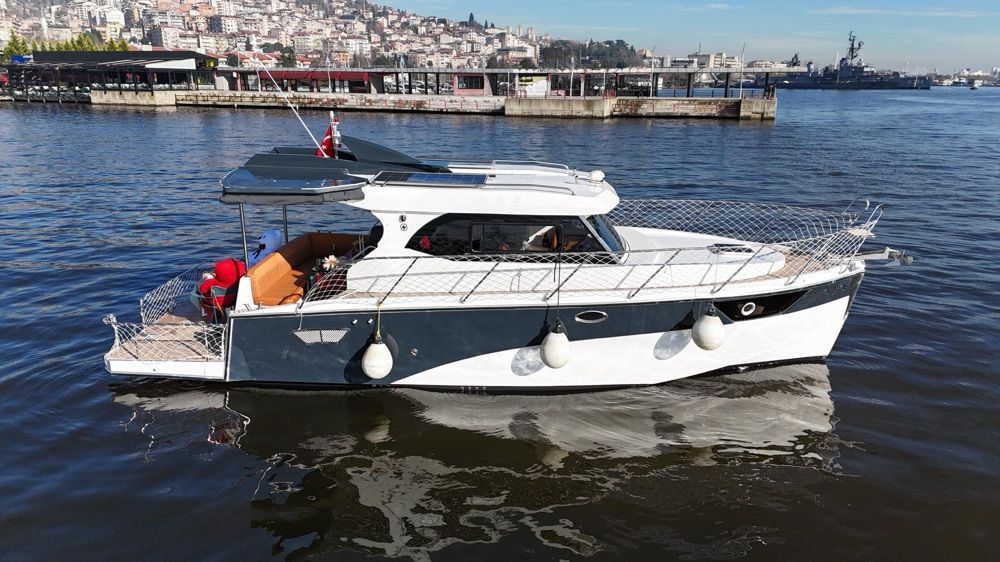 Özel yapım 11m Motoryat