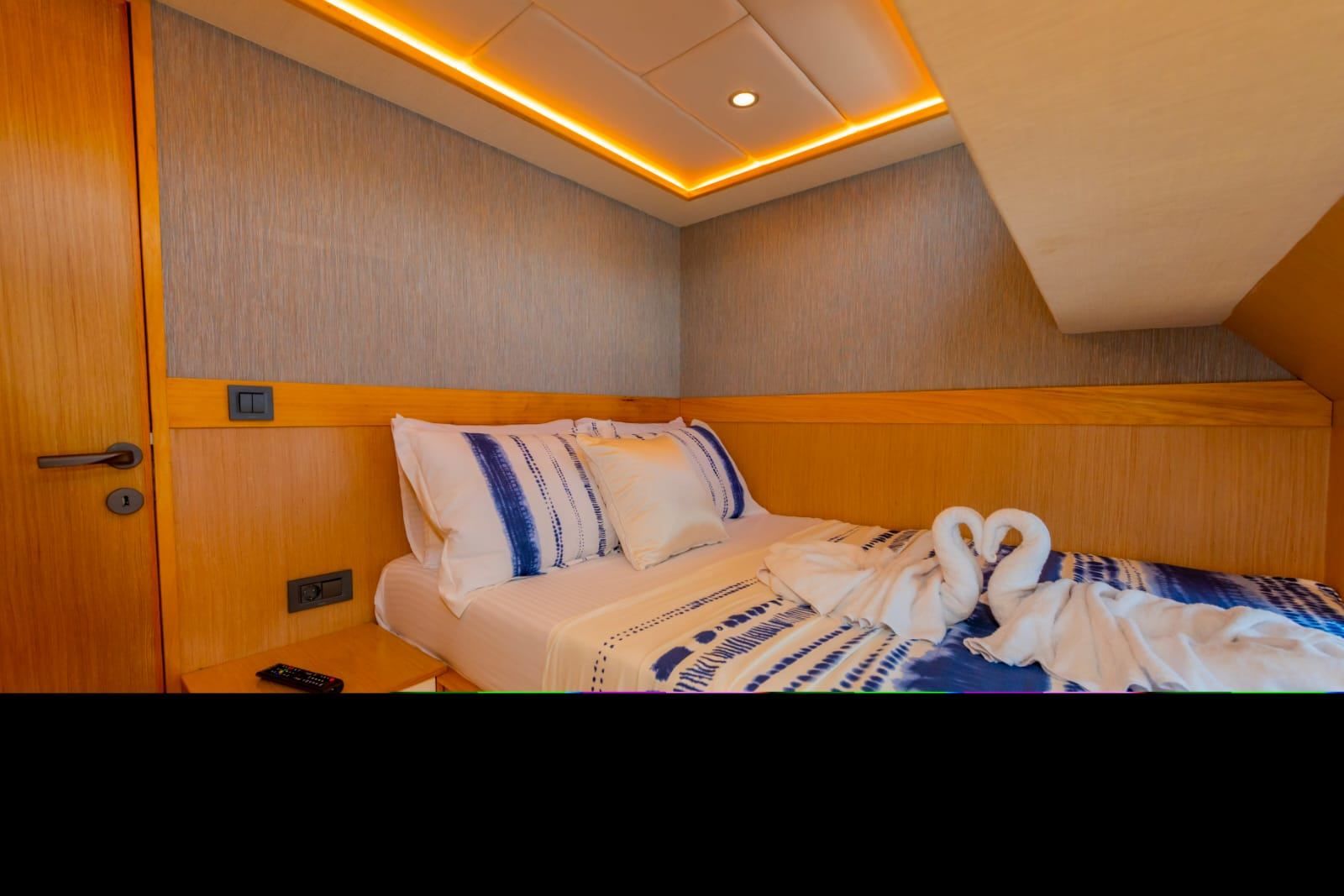 Özel yapım 18m Motoryat