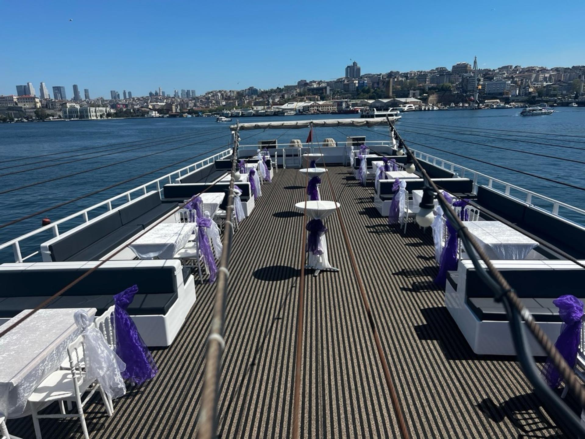 Rental Custom made 38m Party Boat - 22 - photo 12