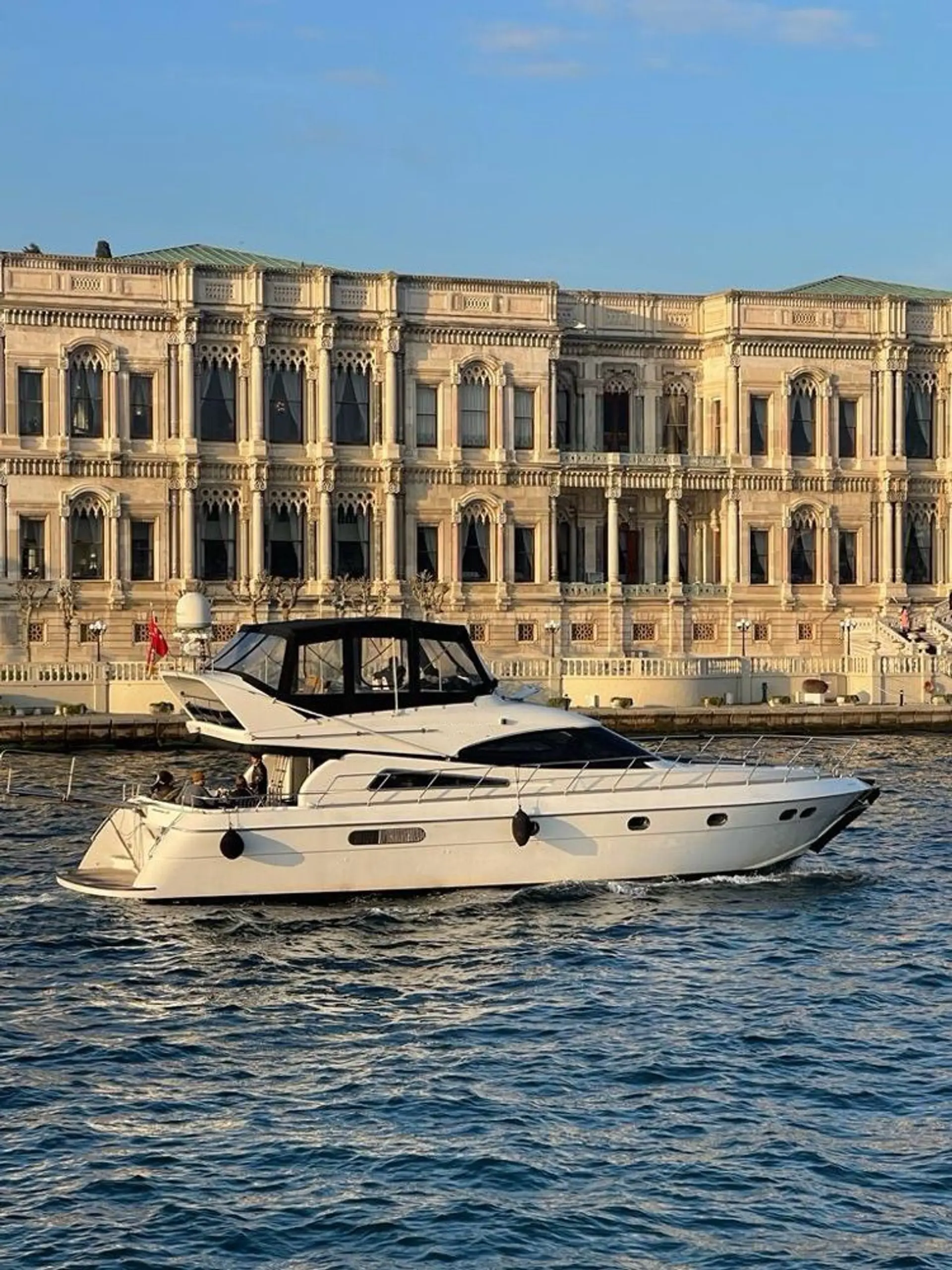 Rental Custom made 19m Motor Yacht - 245 - photo 4