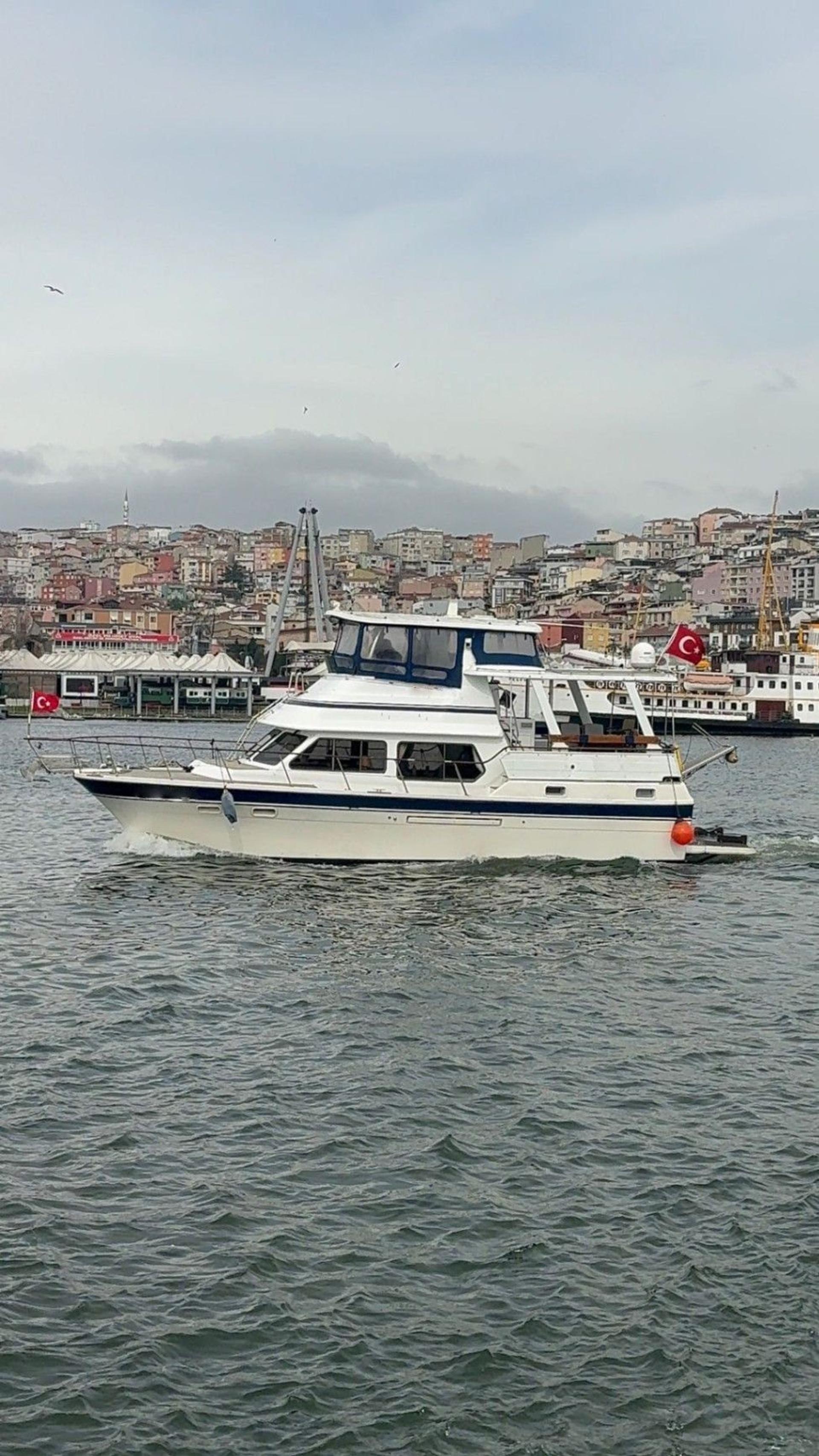 Kiralık Özel yapım 12m Motoryat - 635 - photo 4