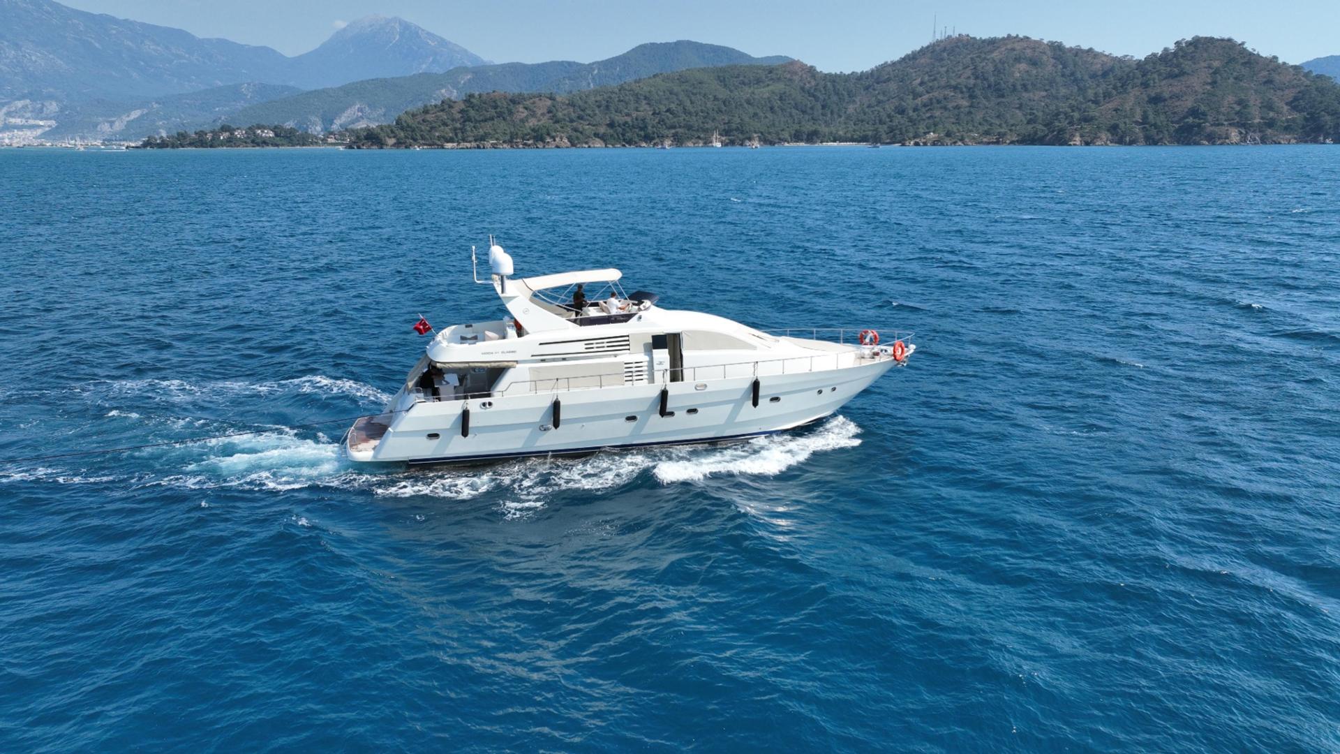 Kiralık Mochi Craft 21m Motoryat - 1135 - photo 2