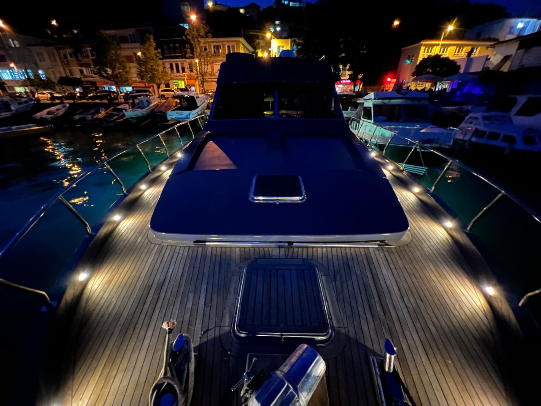 Özel yapım 21m Motoryat