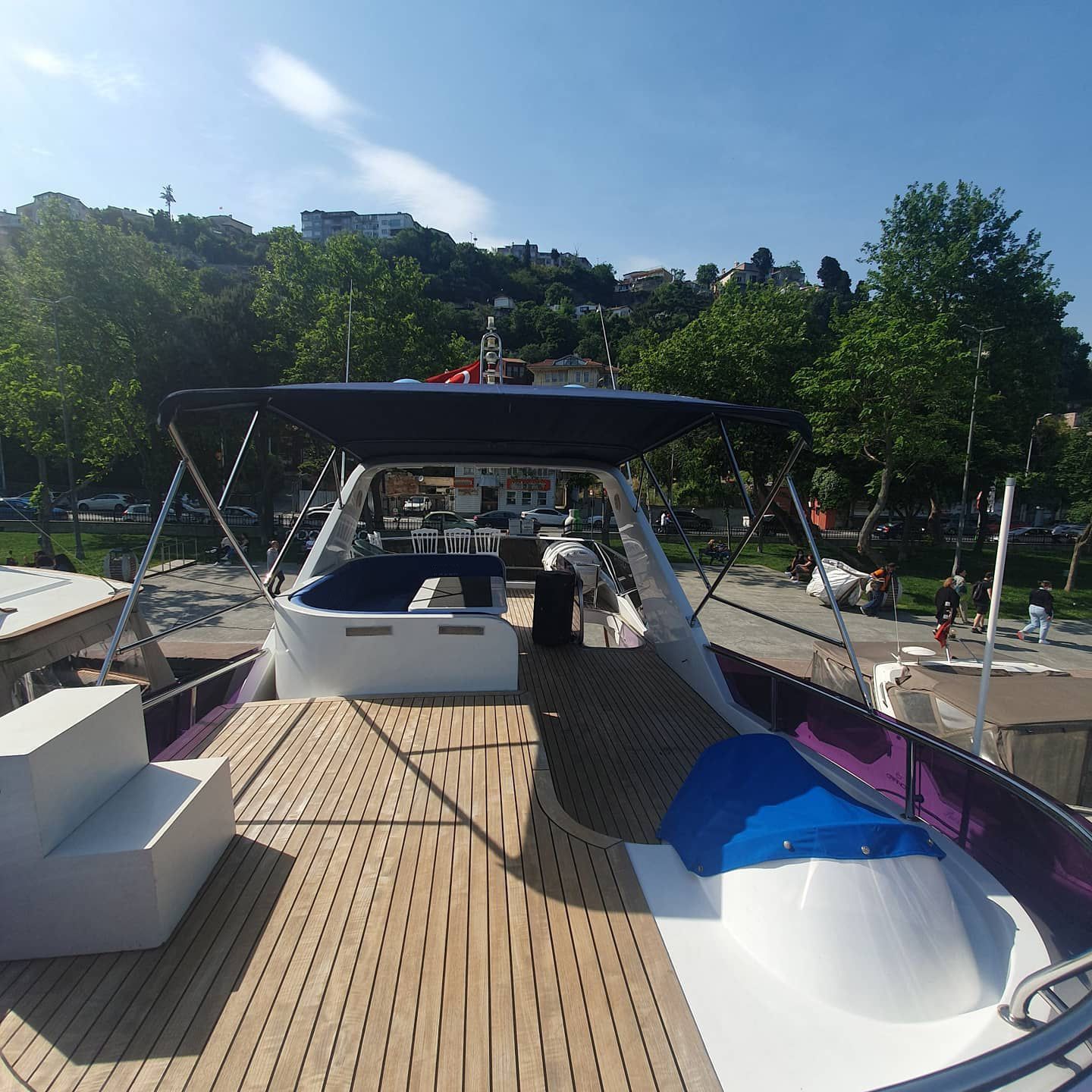 Azimut 19.5m Motor Yacht