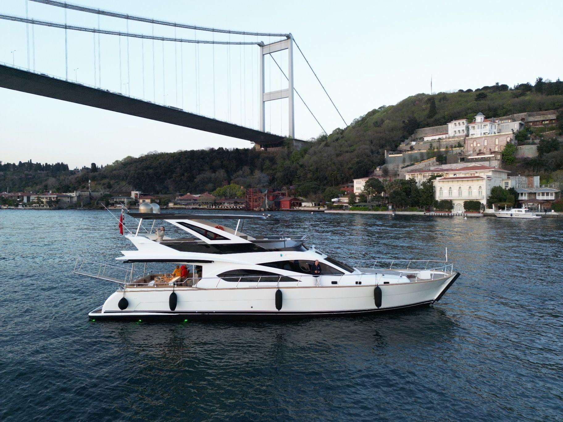 Rental Custom made 22m Motor Yacht - 229-1