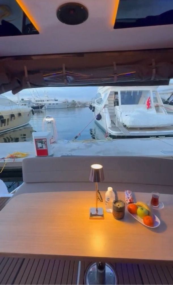 Özel yapım 11m Motoryat