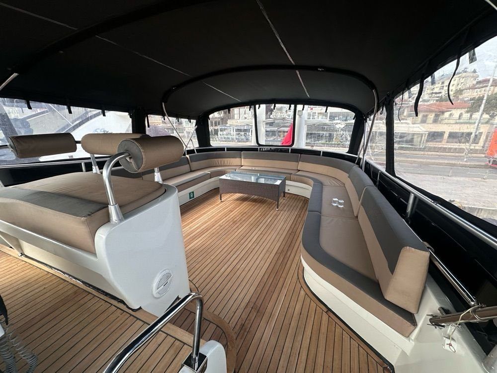 Özel yapım 24m Motoryat