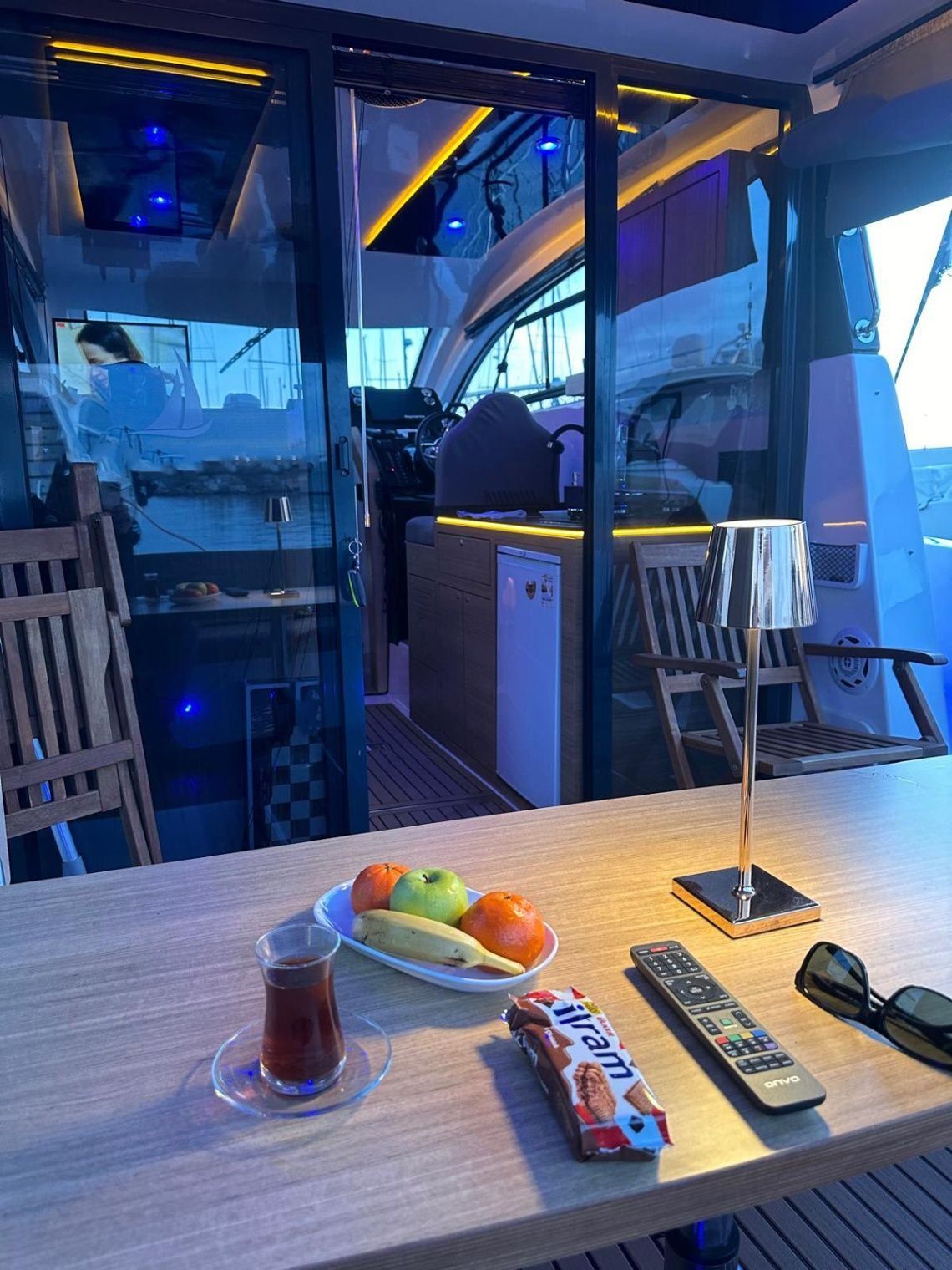 Özel yapım 11m Motoryat