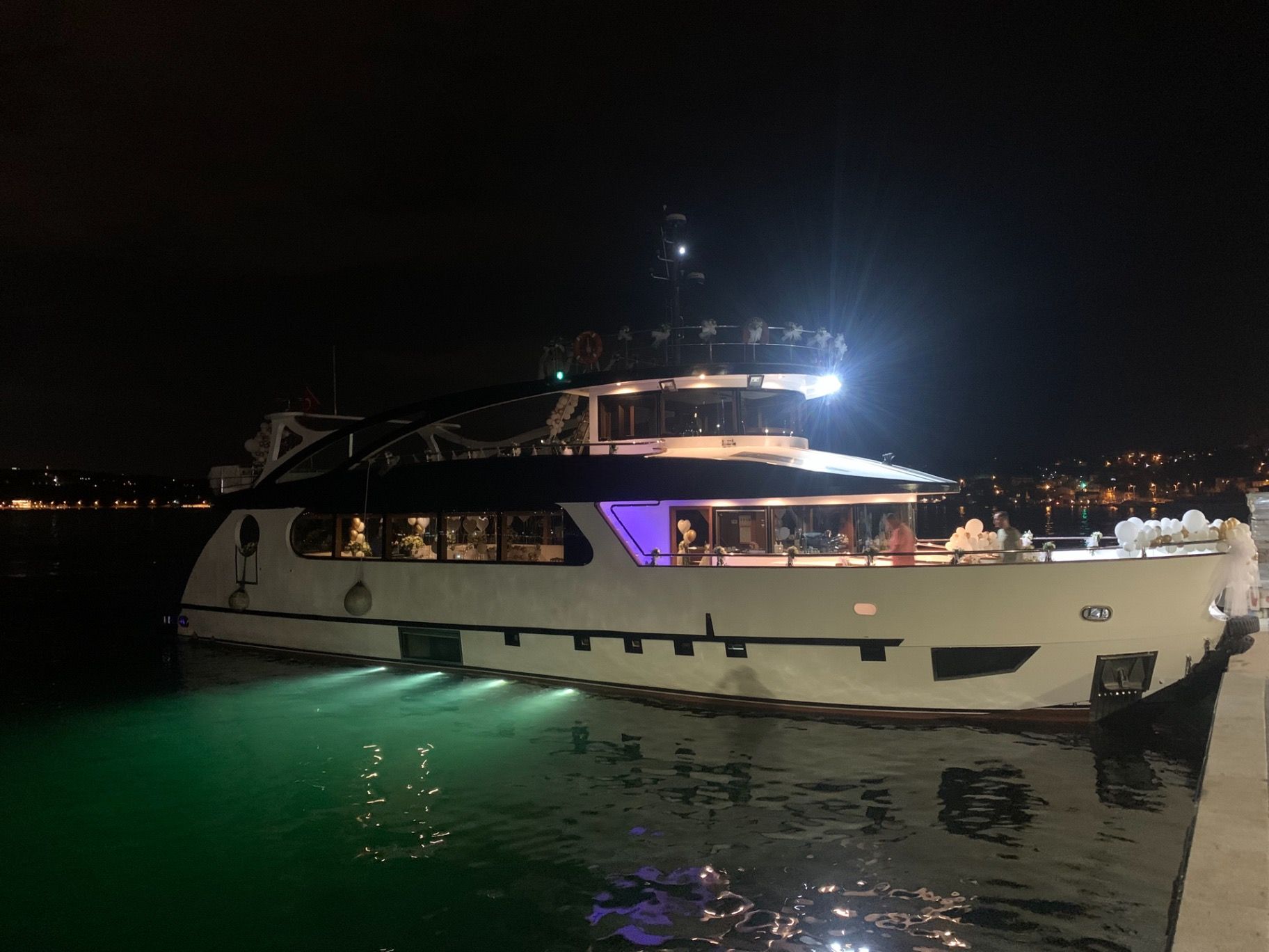 Rental Custom made 24m Party Boat - 108 - photo 2