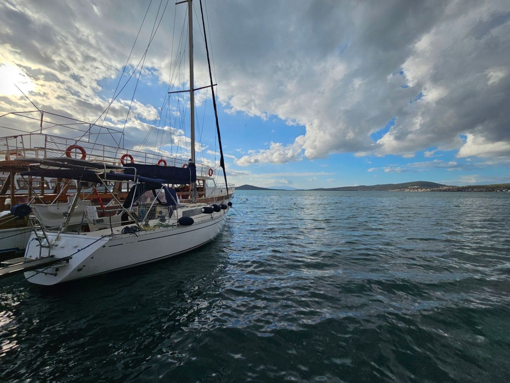 Jeanneau 11m Yelkenli