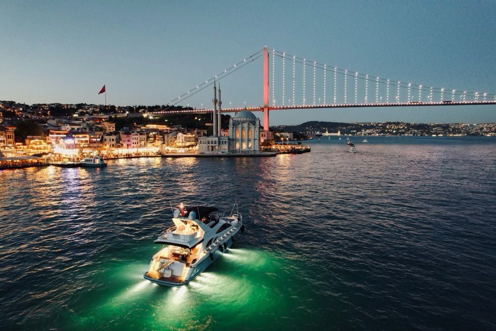 Azimut 19.5m Motor Yacht