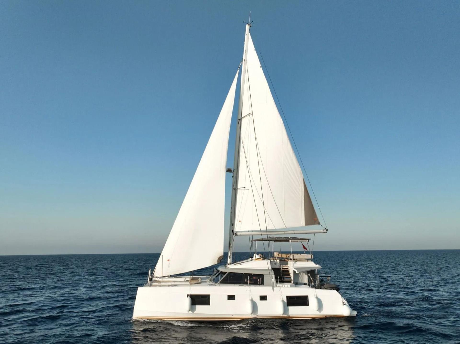 Rental Nautitech 14m Catamaran - 906 - photo 1