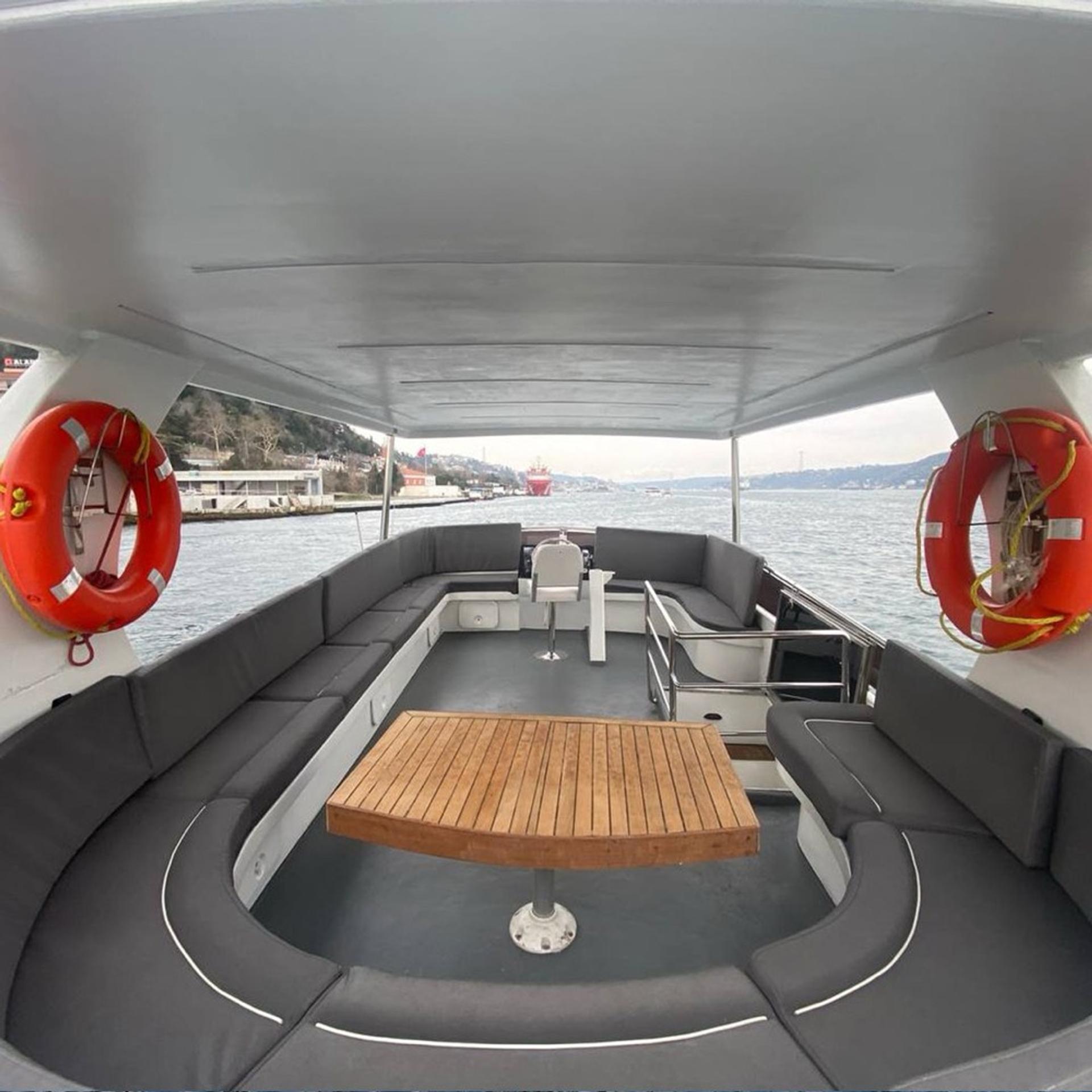 Rental Custom made 17m Motor Yacht - 411 - photo 6