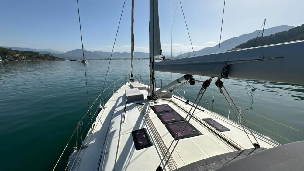 Rental Bavaria 14m Sailboat - 560-5