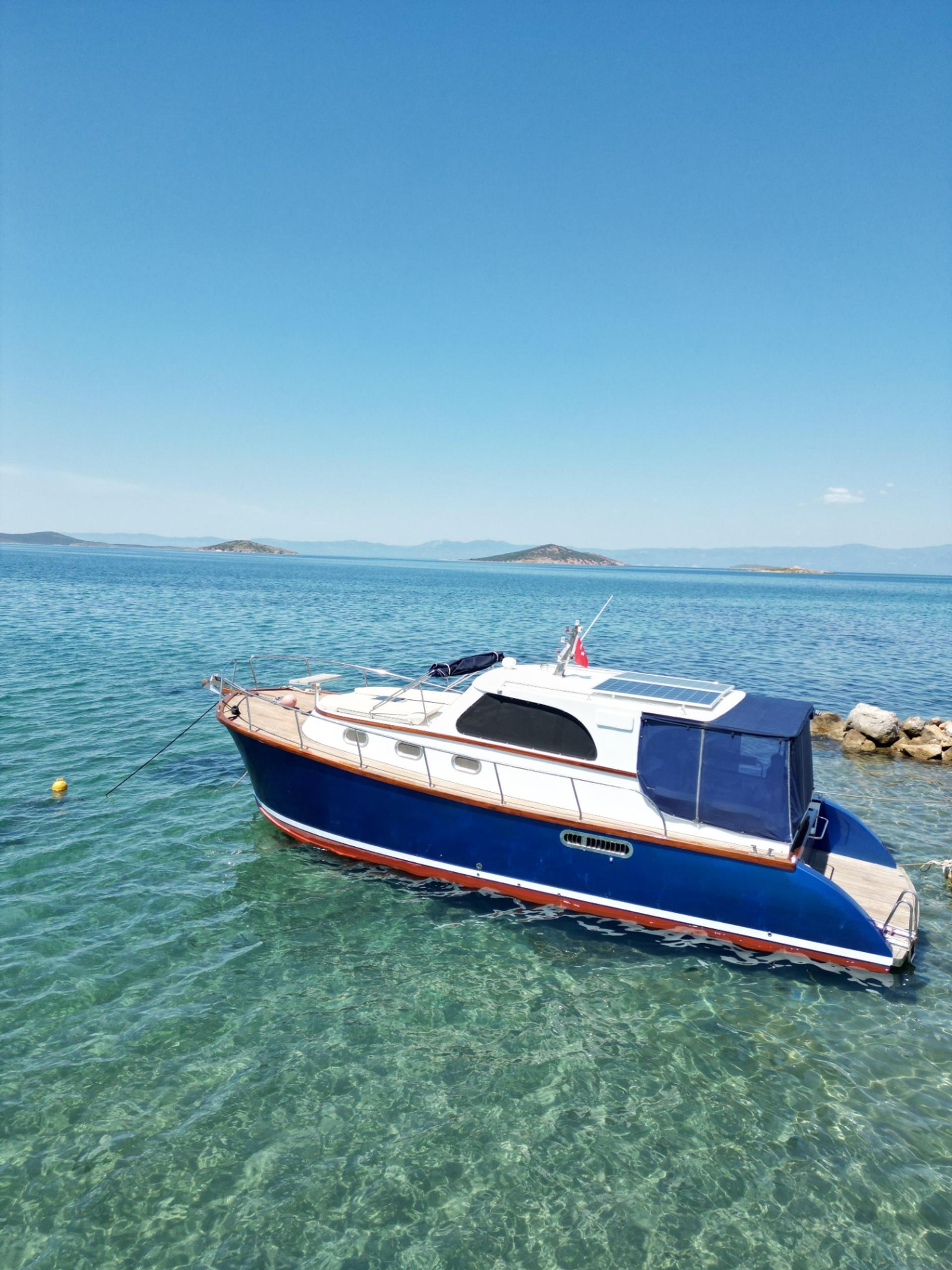 Kiralık Özel yapım 11m Motoryat - 1119 - photo 1