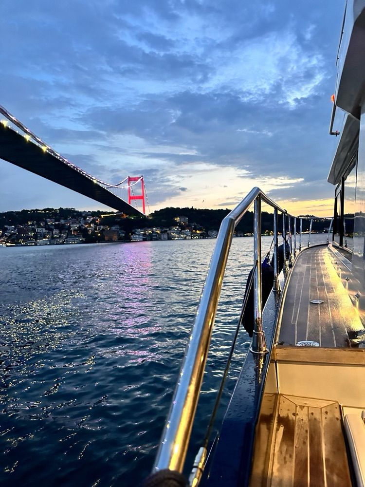 Özel yapım 14m Motoryat