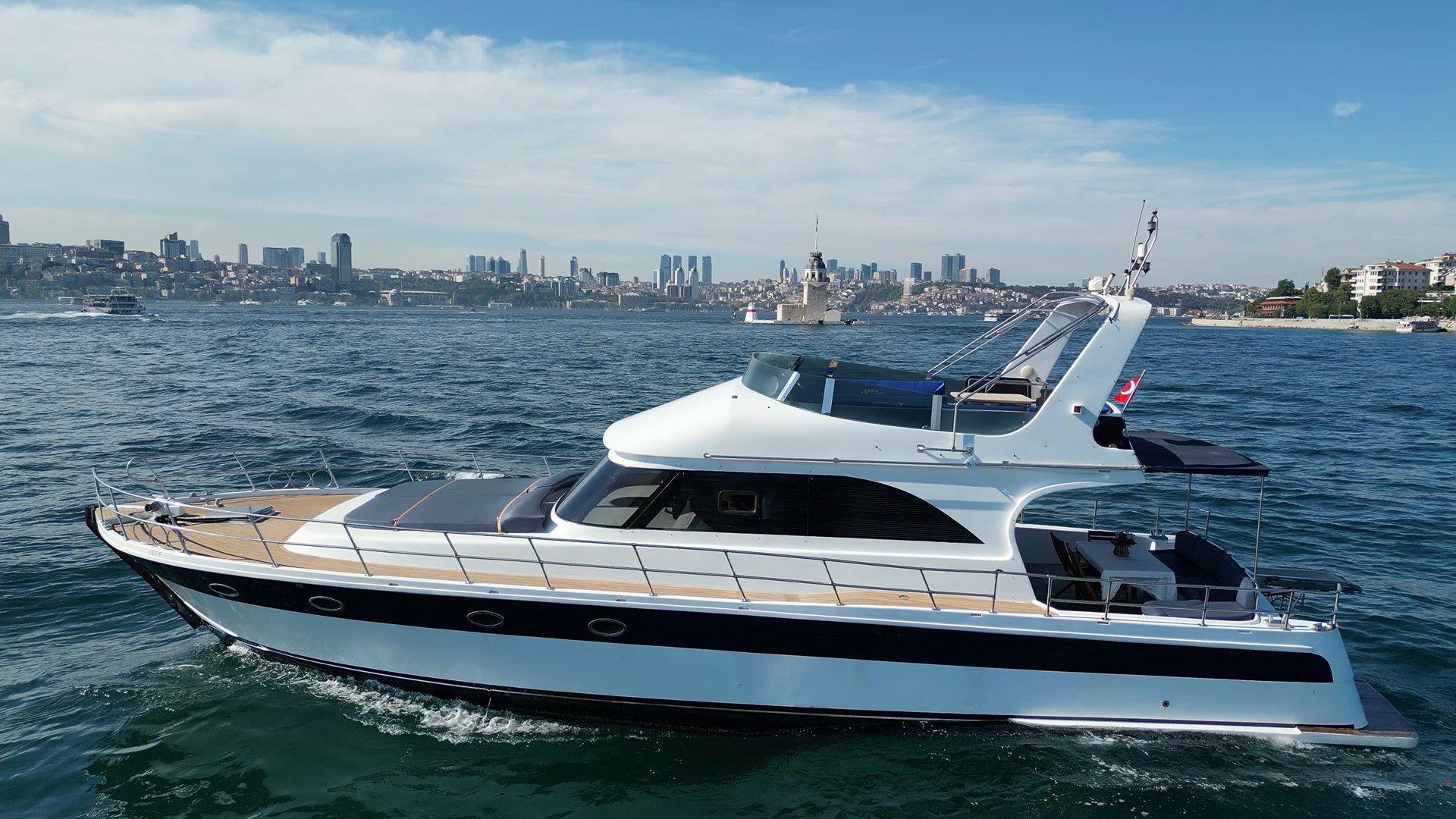 Rental Custom made 17m Motor Yacht - 35-0