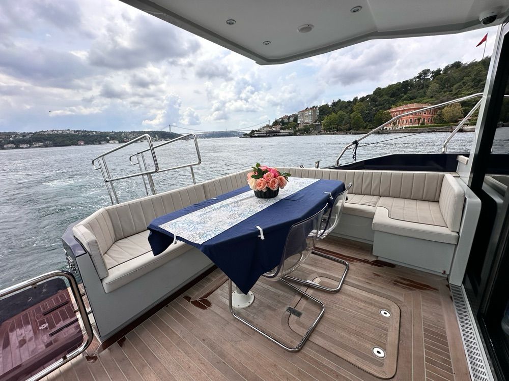 Özel yapım 14m Motoryat