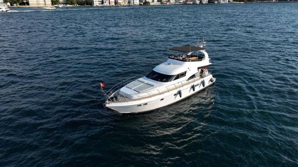 Rental Custom made 17m Motor Yacht - 401-1