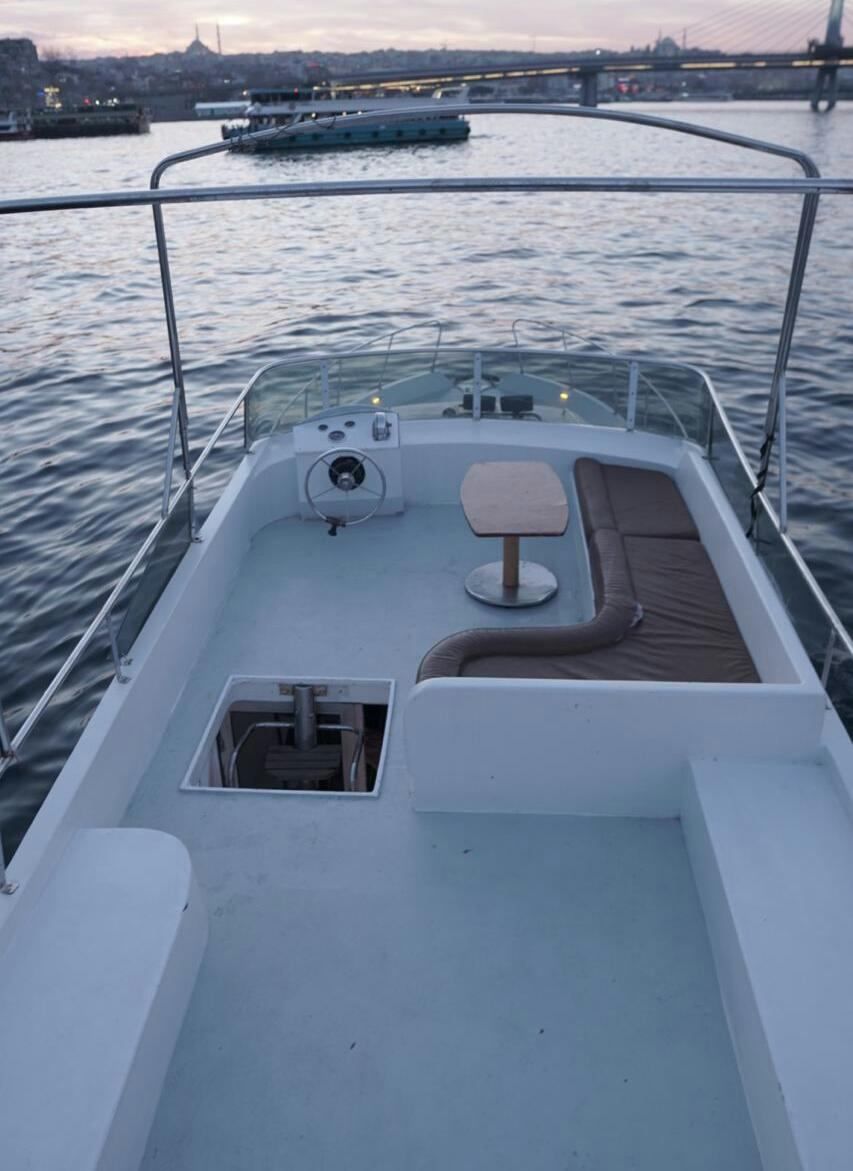 Özel yapım 14m Motoryat