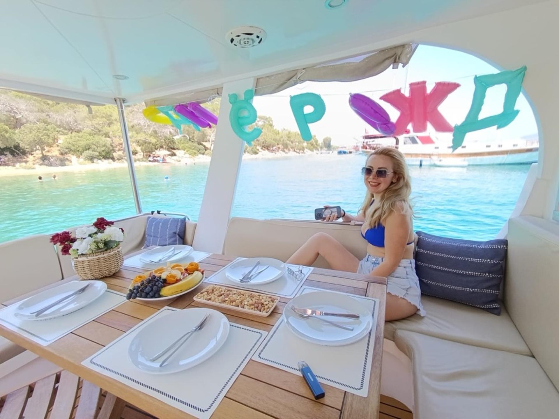 Rental Custom made 14m Motor Yacht - 393 - photo 18