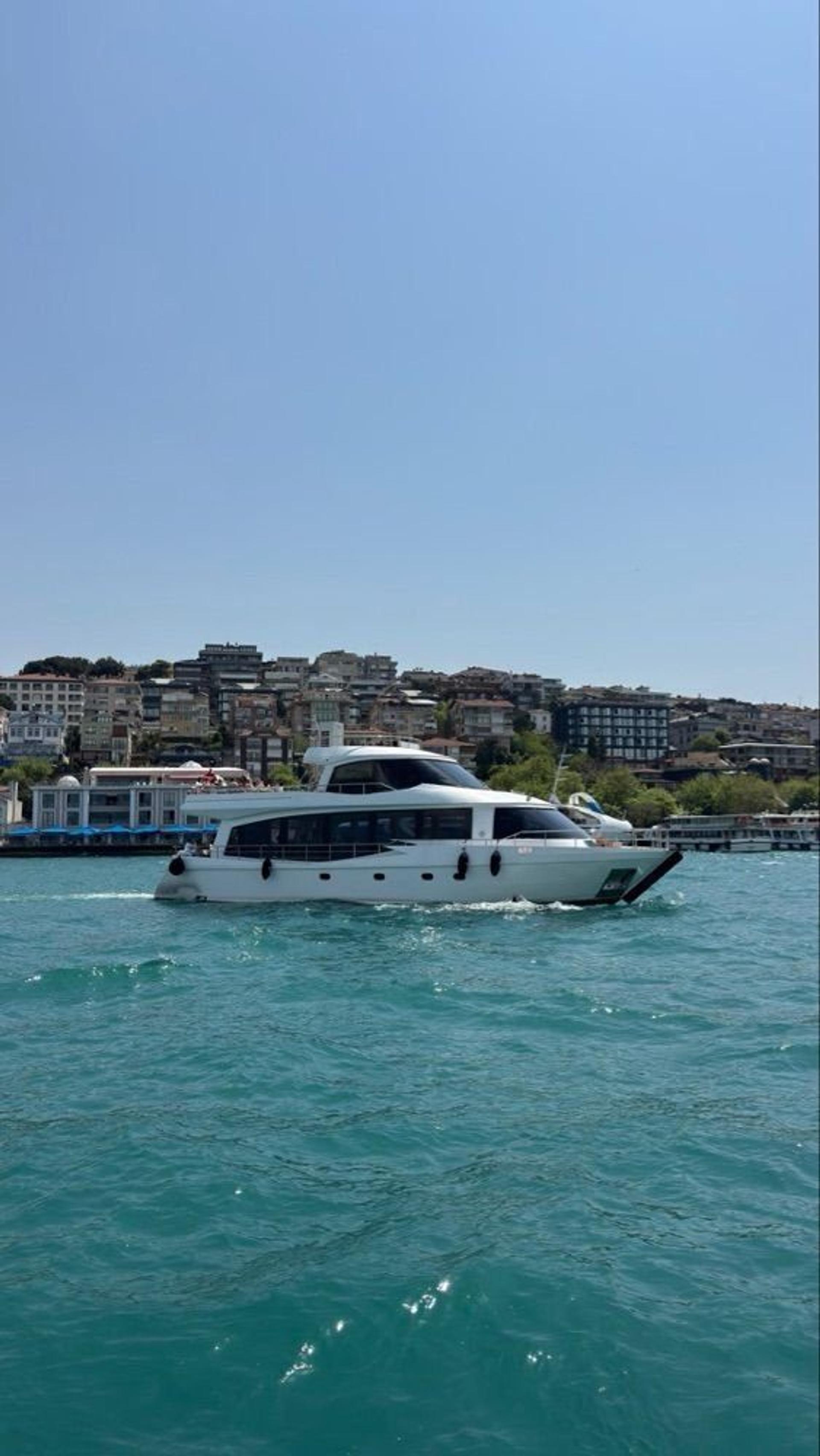 Rental Custom made 24m Party Boat - 1106 - photo 3