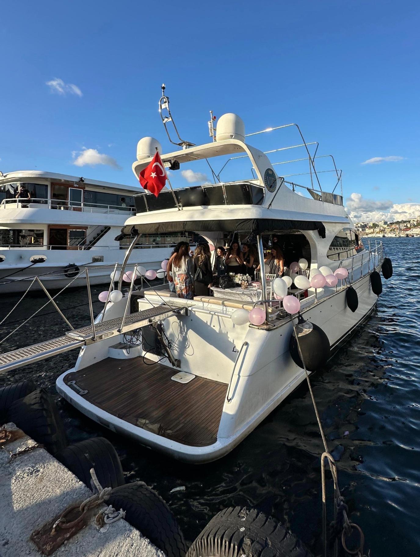 Kiralık Özel yapım 18m Motoryat - 310-24