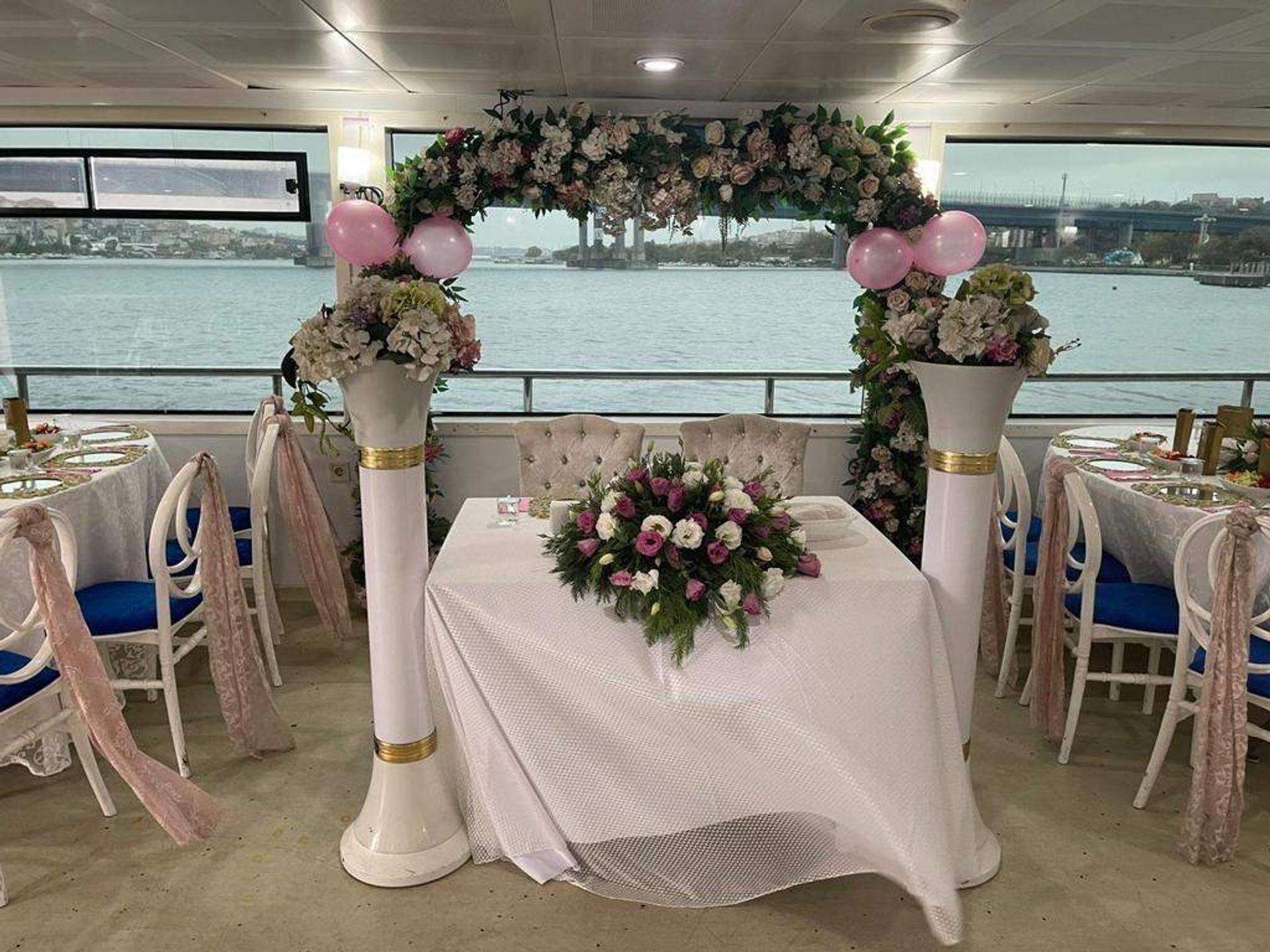 Rental Custom made 24m Party Boat - 67 - photo 28