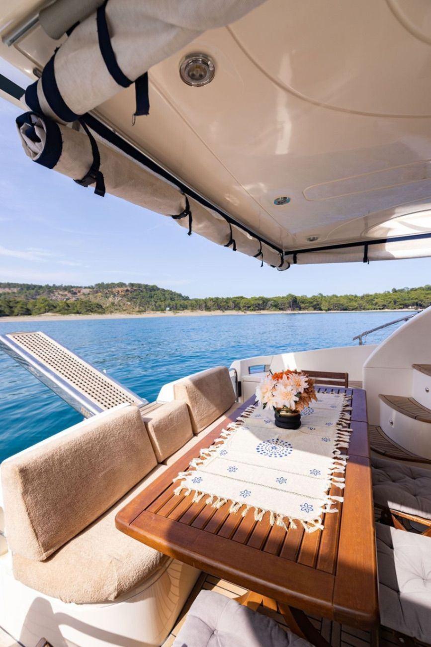 Kiralık Azimut 15m Motoryat - 902-6