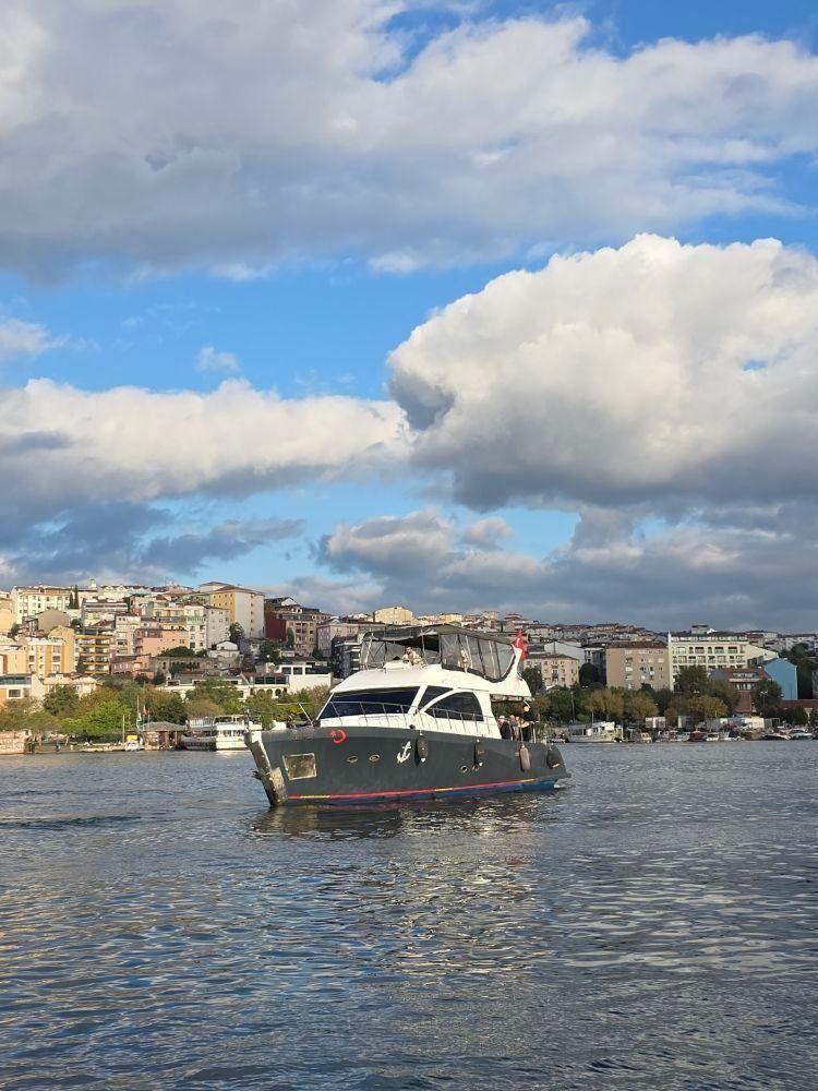 Rental Azimut 18m Motor Yacht - 355-2