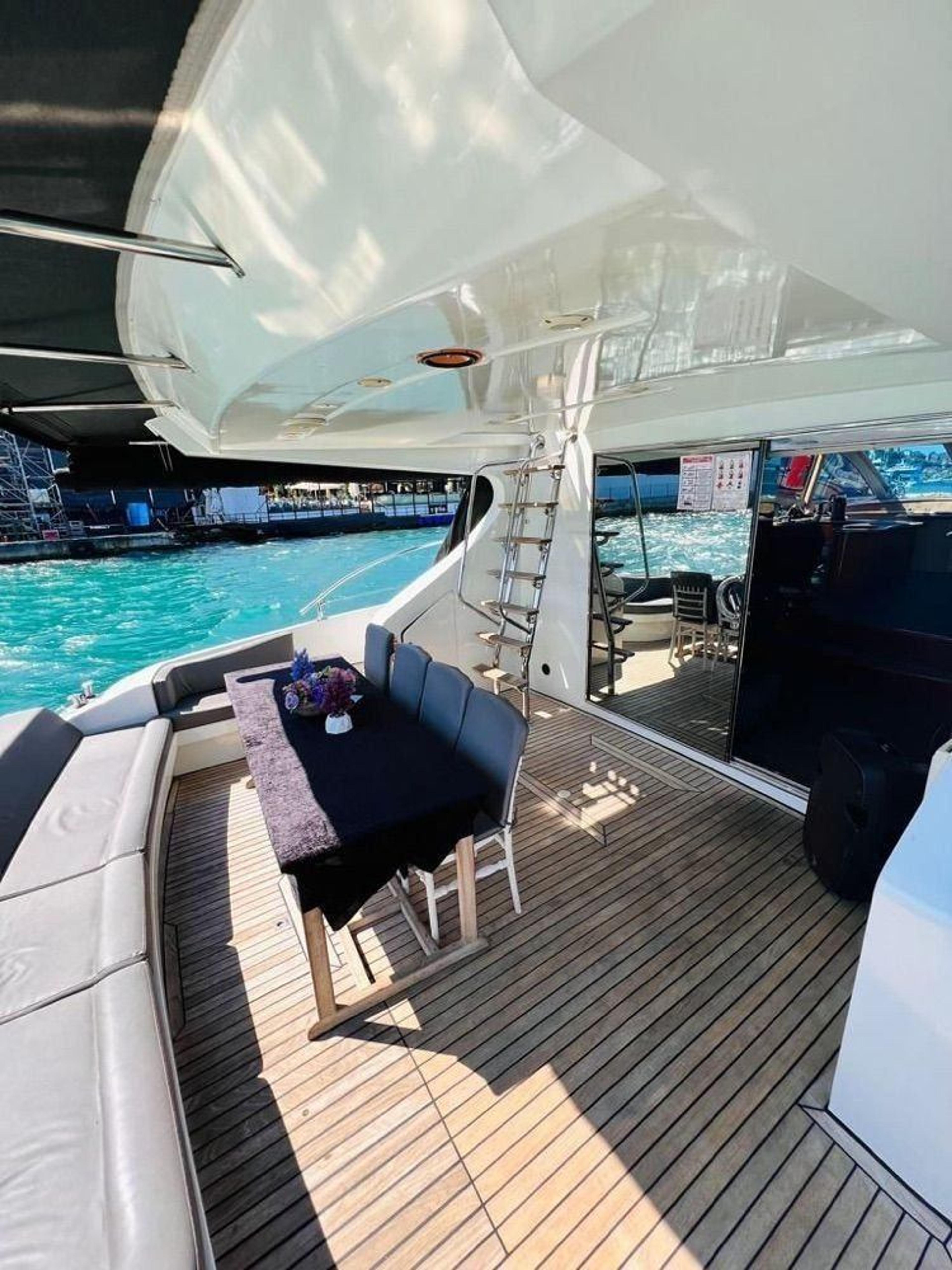 Rental Azimut 19m Motor Yacht - 746 - photo 14