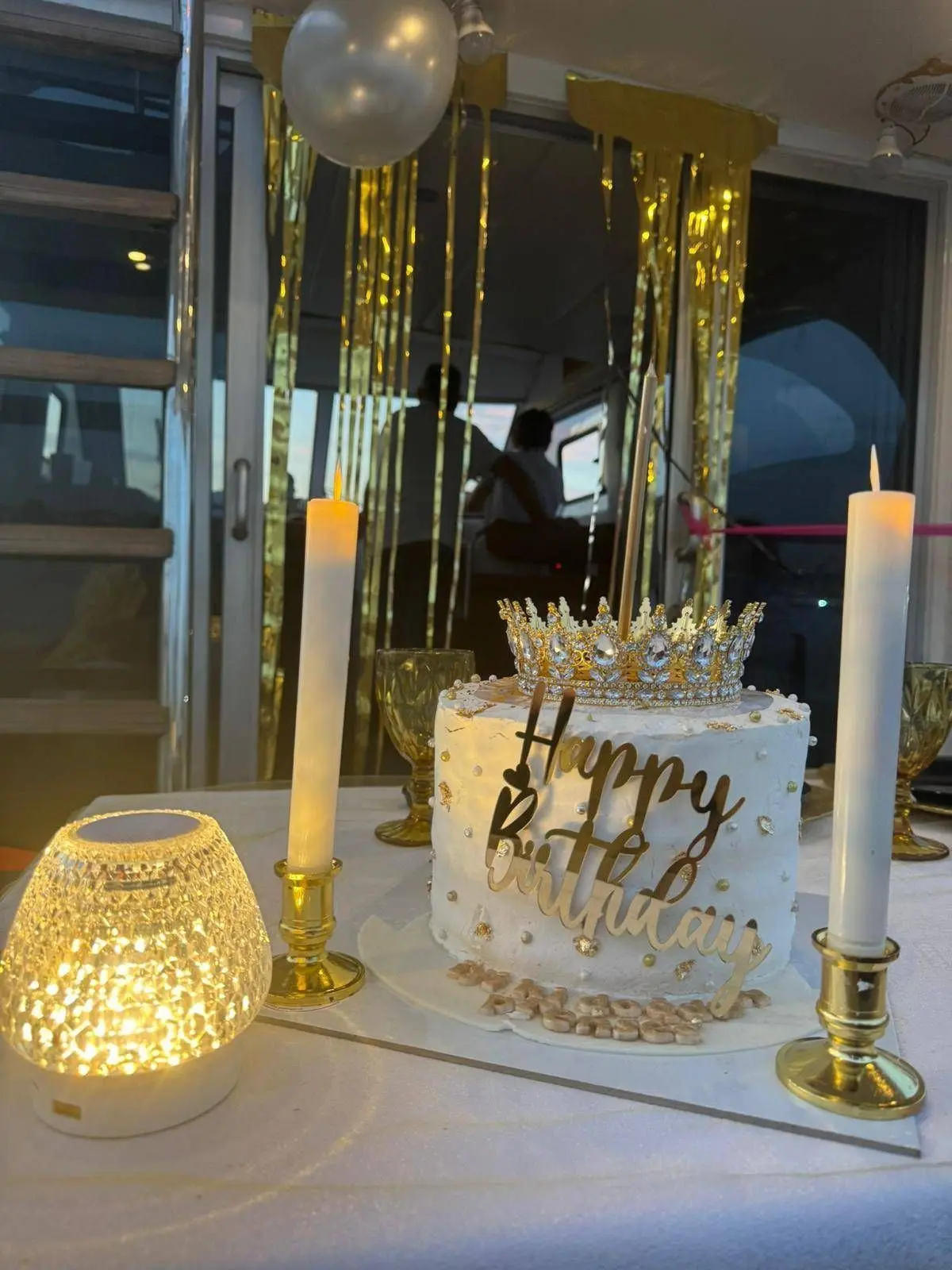 Kiralık Özel yapım 12m Motoryat - 635 - photo 13