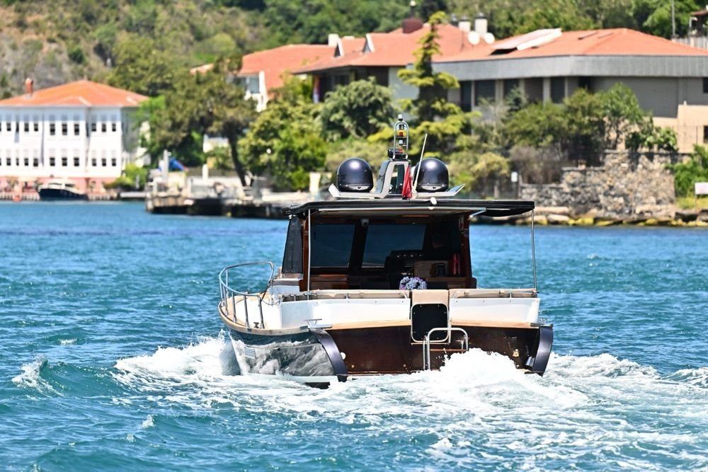 Custom made 11m Motor Yacht
