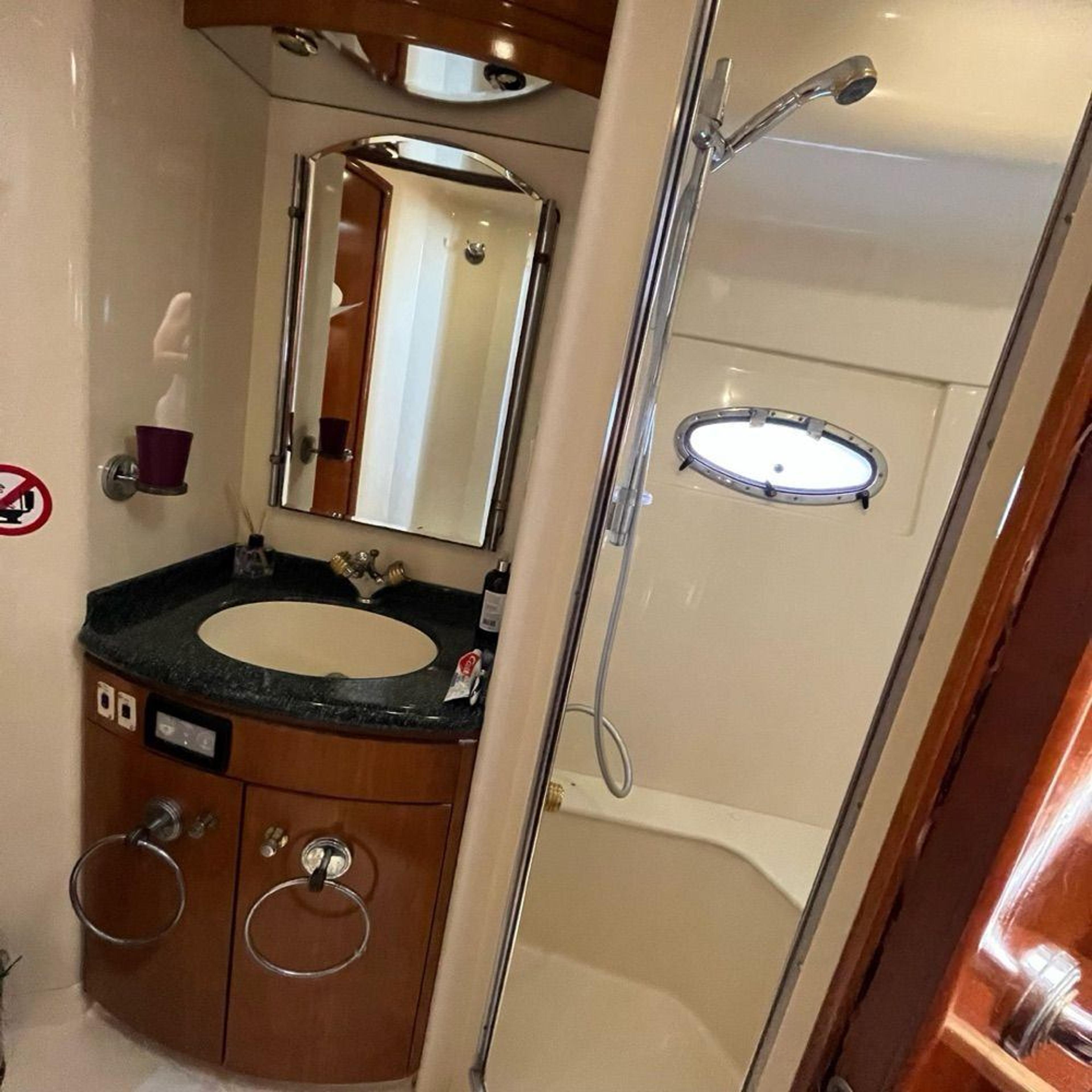 Rental Carver 17m Motor Yacht - 623 - photo 12