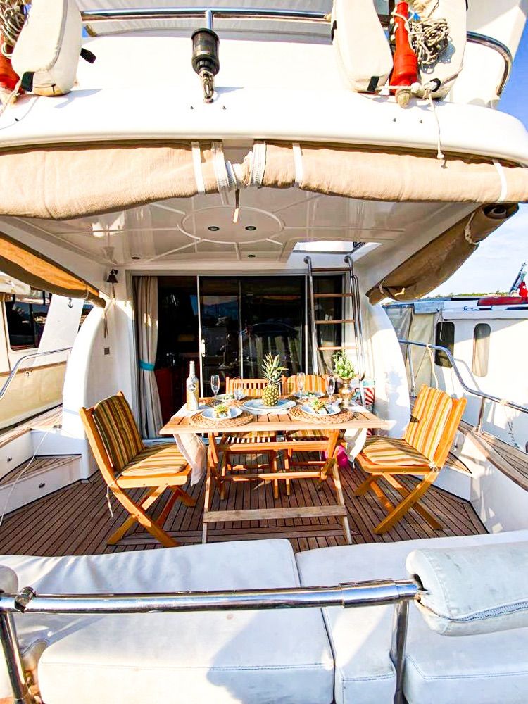 Özel yapım 14m Motoryat