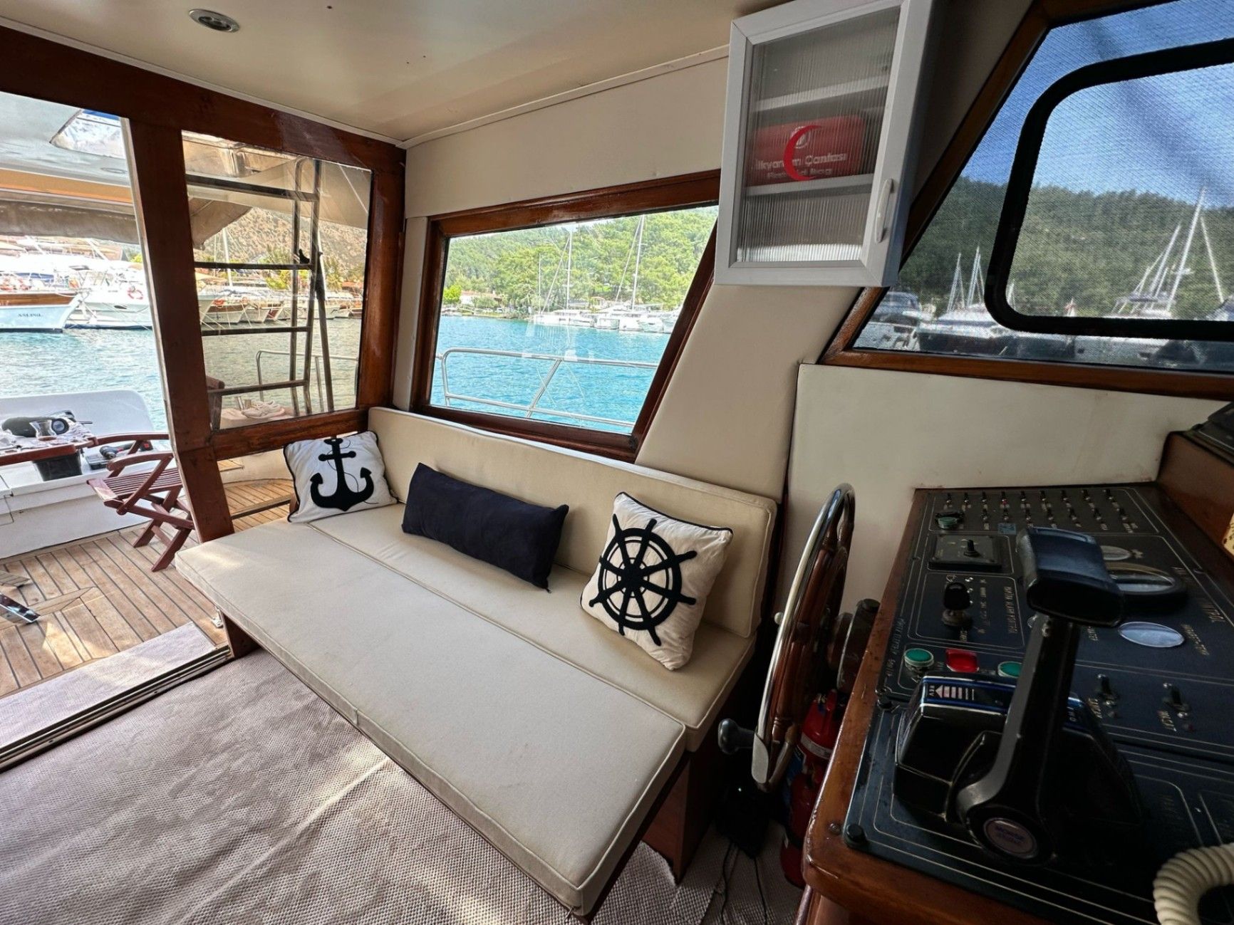 Özel yapım 14m Motoryat