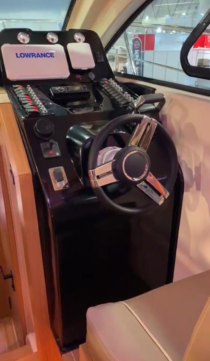 Custom made 11m Motor Yacht