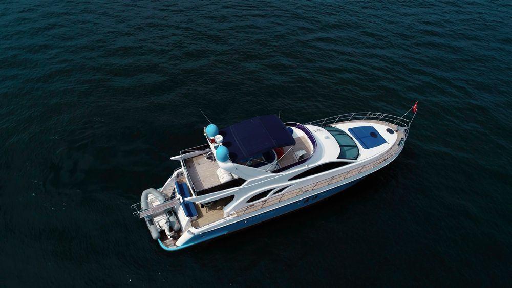 Rental Azimut 19.5m Motor Yacht - 248-4