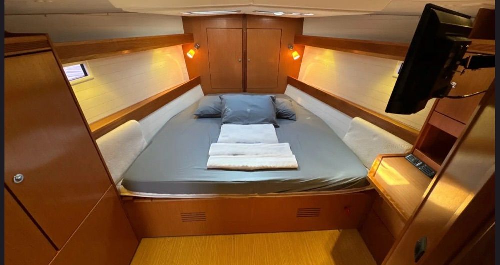 Bavaria 14m Yelkenli