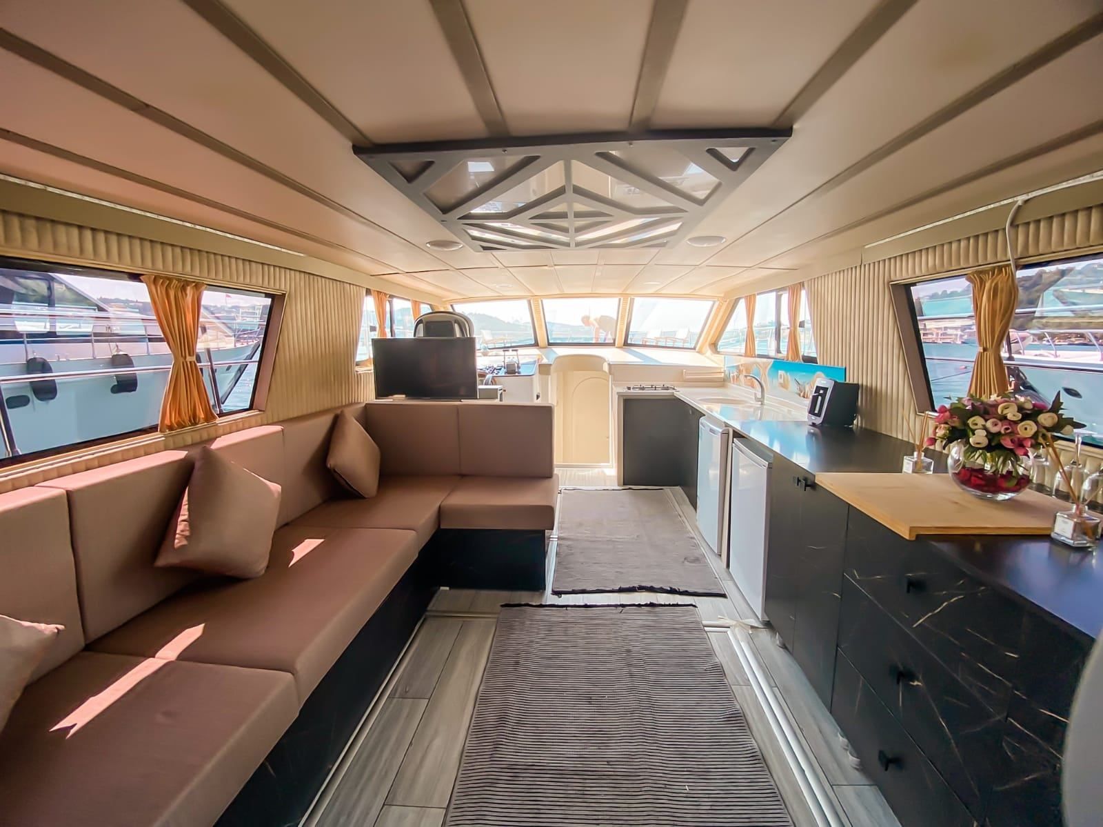 Özel yapım 17m Motoryat