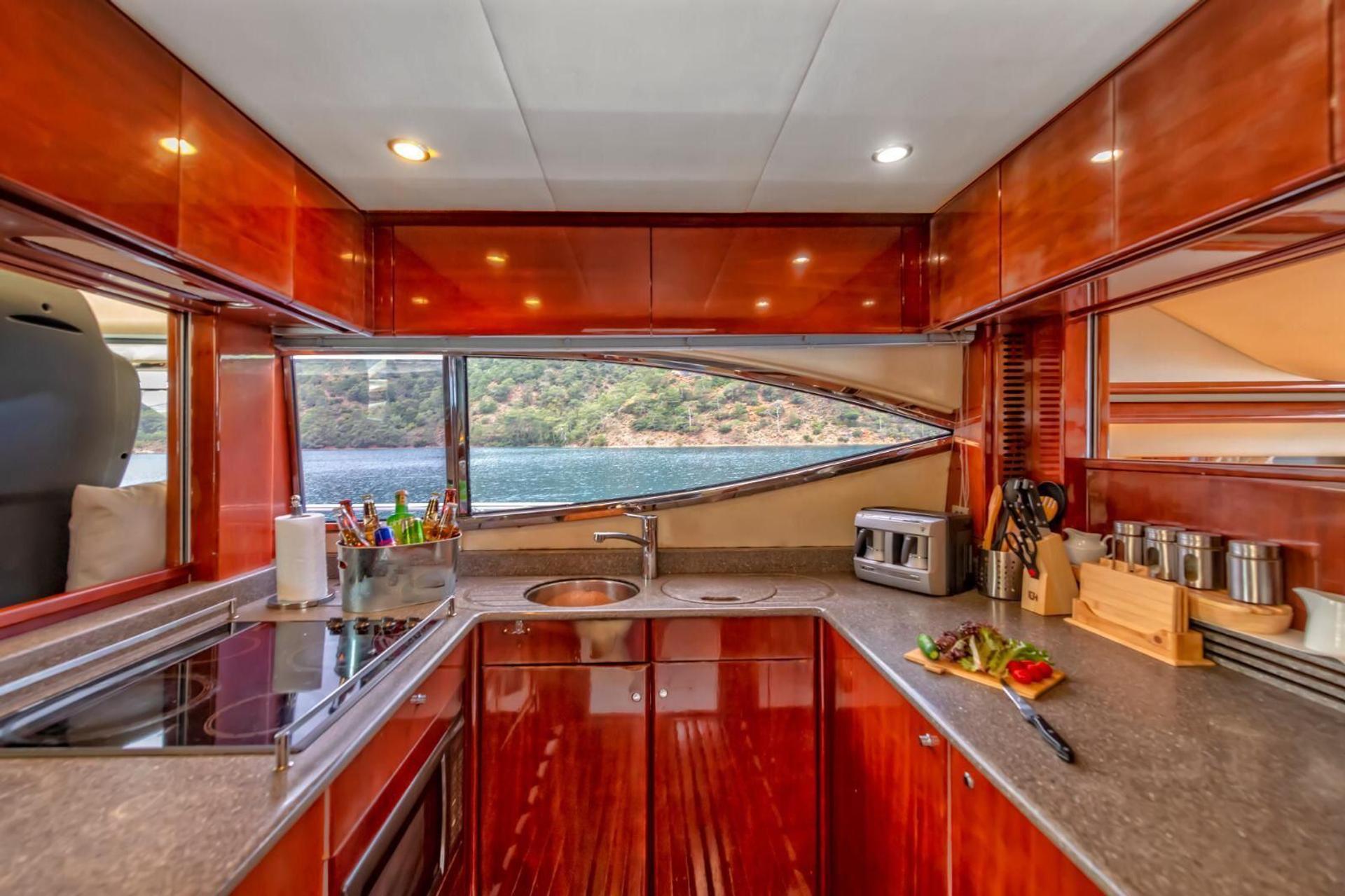 Kiralık Princess 22m Motoryat - 51 - photo 11